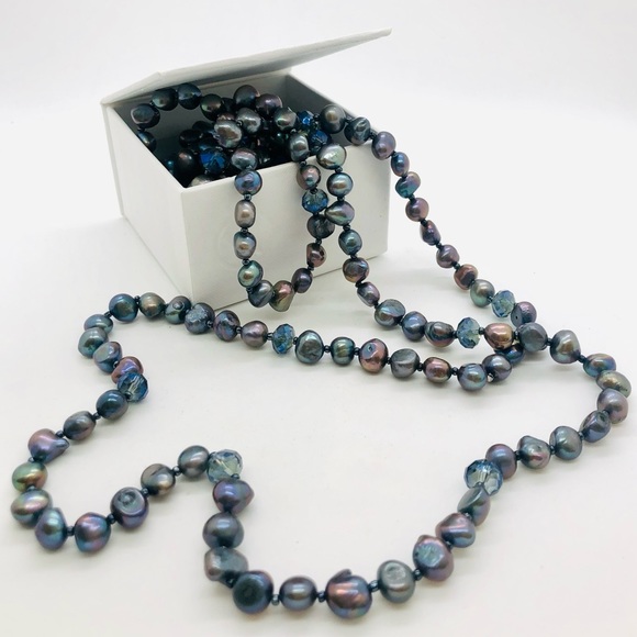 Vintage Peacock Pearl Necklace - Picture 4 of 16